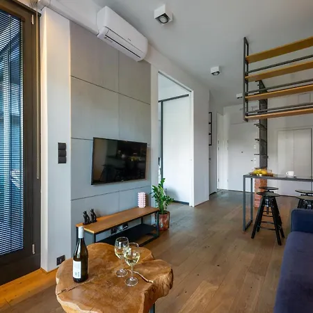 Apartment Apartamenty-wroc Ksiecia Witolda Wroclaw