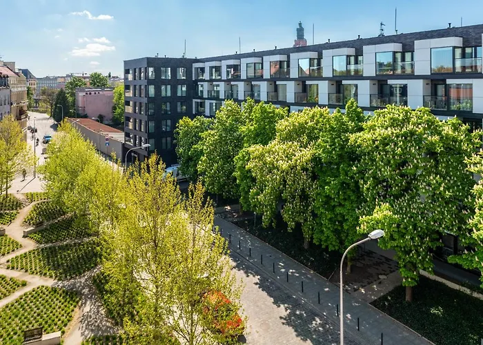 アパート Apartamenty-wroc Ksiecia Witolda ヴロツワフ